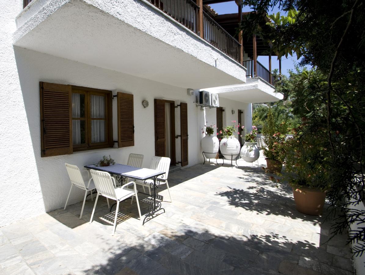 Villas Alexandra Skiathos Platanias  Εξωτερικό φωτογραφία